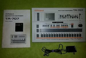 Roland TR-707 MIDI Rhythm Composer Drum Machine w/ Manual P/S & Memory Cartridge