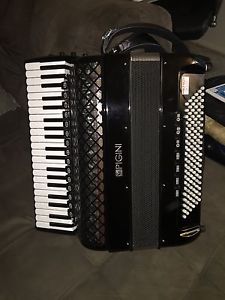 Accordion Pigini