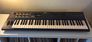 Yamaha AN1X Synthesizer SYNTH Added Bonus 100s of extra patches - VIDEO INSIDE