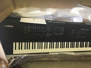 Yamaha MOTIF XF8 88 Key Music Production Synthesizer New Free Expansion Pack