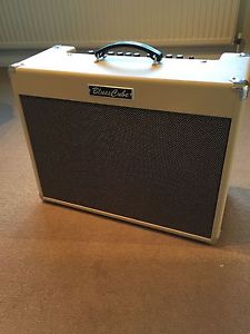 Roland Blues Cube Artist