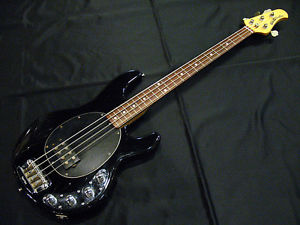 Music Man StingRay Bass, 1999 Black with genuine hardshell case