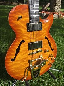 CARVIN SH575 SUNBURST WITH BIGSBY(CHET ATKINS ARM)