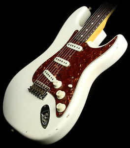 Fender Custom Shop Builder Select Yuriy Shishkov 1963 Stratocaster Guitar White