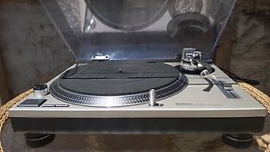 technics SL-1200MK2-M Direct Drive A BEAUTY AUDIOPHILE COLLECTOR OWNED TURNTABLE