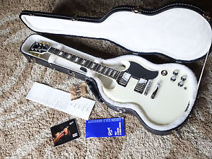 2013 Gibson SG Standard Electric Guitar White 61 Reissue Specs