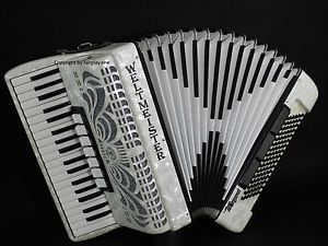 Akkordeon Fröhlich Wagner, Weltmeister Opal, Top Zustand