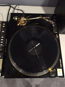 2 TECHNICS SL-1200GLD MINT Limited Gold GLD M5G 1200 1210 DJ Turntables GOLD