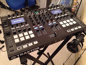 Traktor Kontrol S8