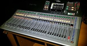 Yamaha TF5 digital mixer board console - 32 channel