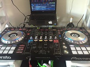 Pioneer DDJ SZ Pro DJ Controller Serato DJ In Good Condition