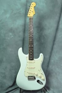 FENDER MEX / Classic PLlayer 60S Stratocaster White w/soft case F/S #U782
