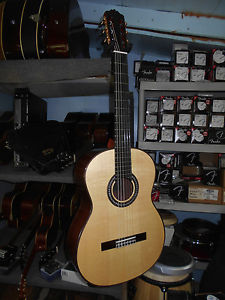 Cordoba C10 Spruce Top Acoustic Nylon String Classical Guitar