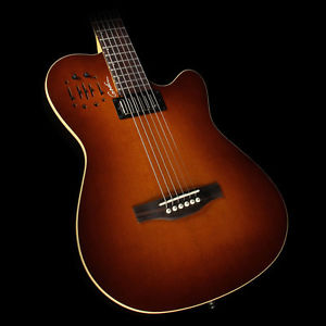 Godin A6 Ultra B