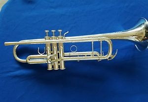 Yamaha Xeno YTR 8335 Trumpet