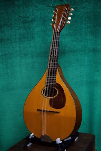 Martin Style A, 1966, VG condition Vintage Mandolin w/Hard Case