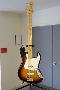 Fender Jazz 1982