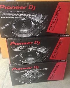 Brand New Pioneer Nexus 2 DJ Set 2 CDJ 2000 NXS2 Players 1 DJM 900 NXS2 Mixer