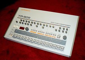 Roland TR 909
