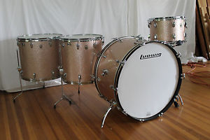 1995 Ludwig SUPER CLASSIC 4 ply "Champagne sparkle" kit  14x26,9x13,16x16,16x18