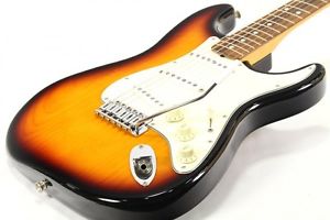 Fender American Vintage 62 Stratocaster 3-Color Sunburst MOD Electric