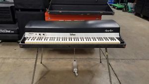 FENDER RHODES - STAGE 88