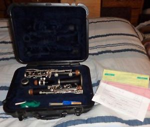 SELMER CLARINET B- WOOD MODEL 103 FEMALE OWNED W/ CASE PURCHASED 1999 MINT
