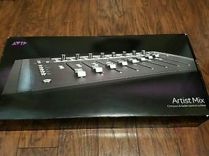Avid Artist Mix - DAW control with 8 Touch-sensitive Motorized Faders