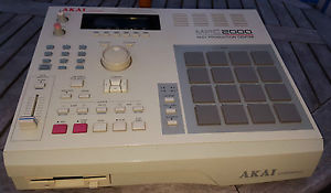 Akai MPC 2000