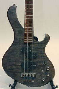 MARUSZCZYK INSTRUMENTS FROG Omega 4a Bass w/Case FREE SHIPPING from Japan #R686