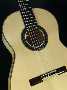 SPANISH GUITAR JUAN MONTES. FLAMED MAPLE. GUITARRA FLAMENCO BLANCA. HARD CASE