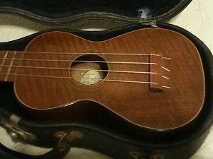 Wurlitzer soprano ukulele uke Vintage & hard case! Super AAAA figured solid wood