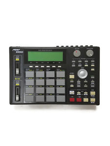 Akai MPC 1000BK Pad Upgrade/128MB Memory Music Production Center Drum Machine
