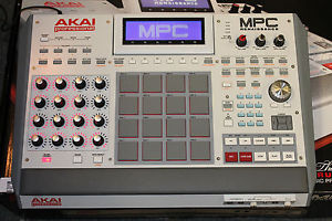 Akai Professional MPC Renaissance In Excellent Condition!!!