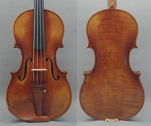 Maestro Stradivarius 15.5' Viola copy  #6076. Powerful tone