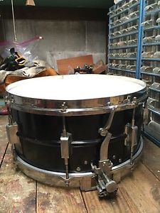 Leedy Broadway Parallel Brass 6 1/2x14