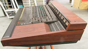Yamaha RM1608 Recording mixer - vintage modular console - 16 channels inline