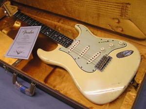 Fender Custom Shop 1965 Stratocaster Relic used FREESHIPPING from JAPAN
