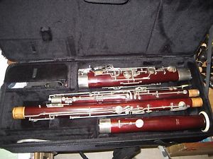 GOOD AMERICAN WOOD BASSOON from CONN-SELMER, "LESHER / SELMER 132", ALL NEW PADS