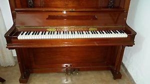 Pianoforte verticale F.L. Neumann Hamburg