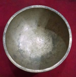 Seltene Jaam Antike Klangschale(Rare Special Jaam Antique Singing bowl)