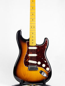 2012 Fender American Deluxe Stratocaster Sunburst Electric Guitar #10018842