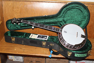 Deering Golden Era Bluegrass banjo: brand new- with full warranty. Free shipping