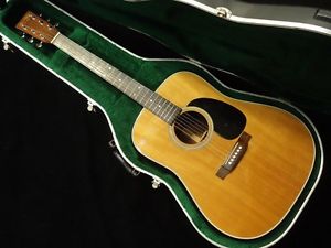 Martin D-28 Natural w/hard case Free shipping Guiter Bass From JAPAN #X468