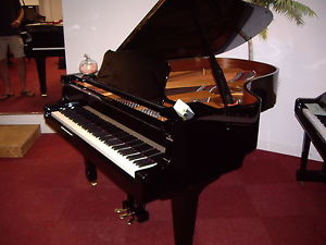 PIANO YAMAHA C5 SILENT ETAT NEUF
