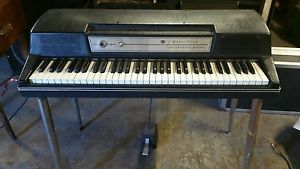 Wurlitzer 200A Electric Piano