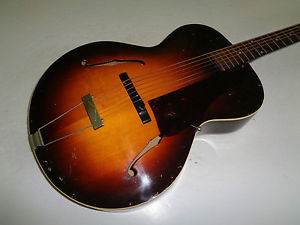 1939 Gibson L-50 Acoustic Guitar  Sunburst All Original No Cracks Original Case
