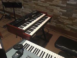Crumar Mojo Hammond B3 clone