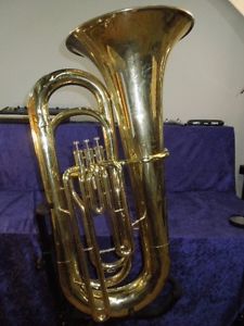 Yamaha YBB-201 full size 3 valve BBb Tuba G-Vg condition plays great  ser#004107