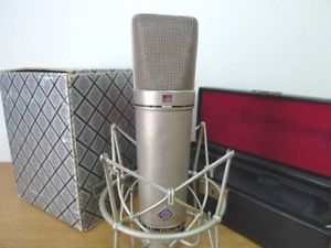 VINTAGE NEUMANN U87 W/MIC CASE GERMANY